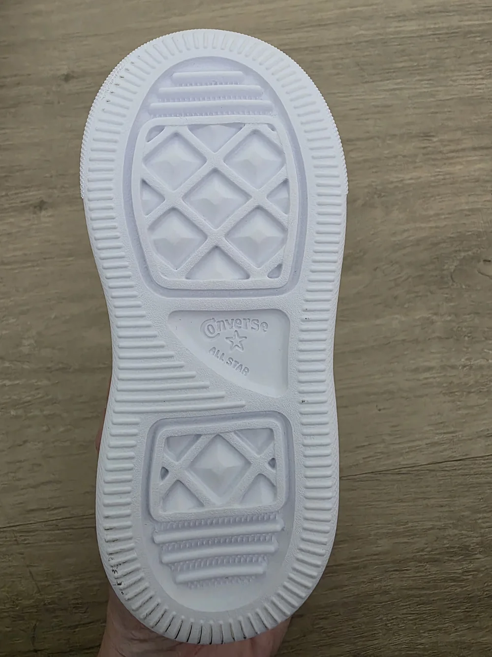 Converse brand new